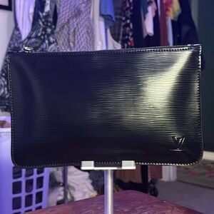 Louis Vuitton leather pouch neverfull accessory